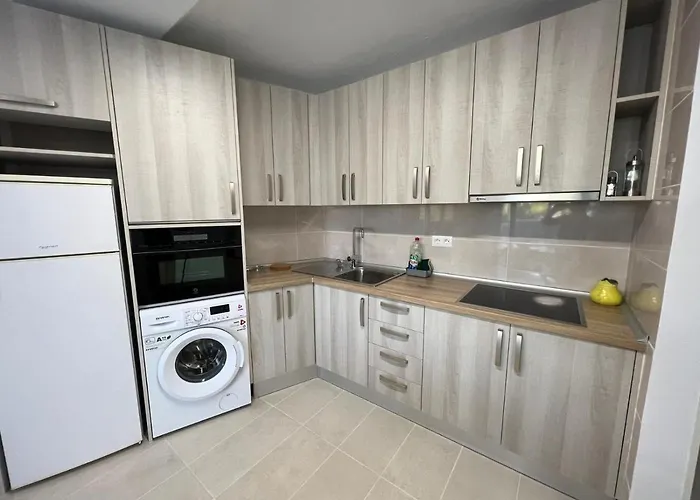 Playa De Americas-parque Santiago Ii * Arona (Tenerife)